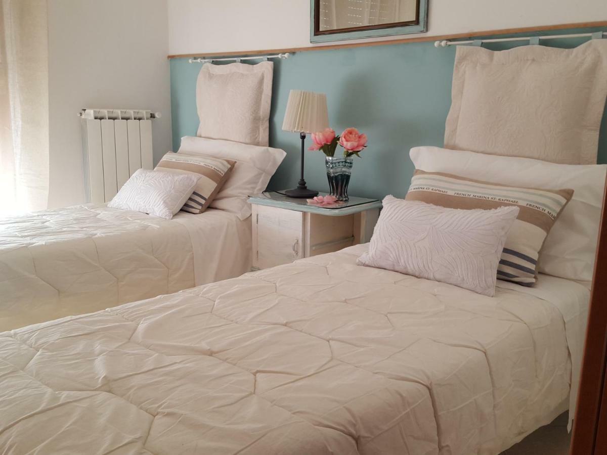 Airport & Fair Suite Apartments ฟิวมิชีโน ภายนอก รูปภาพ